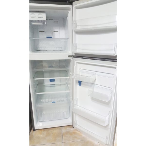 Tủ lạnh Electrolux ETB2302MG-RVN