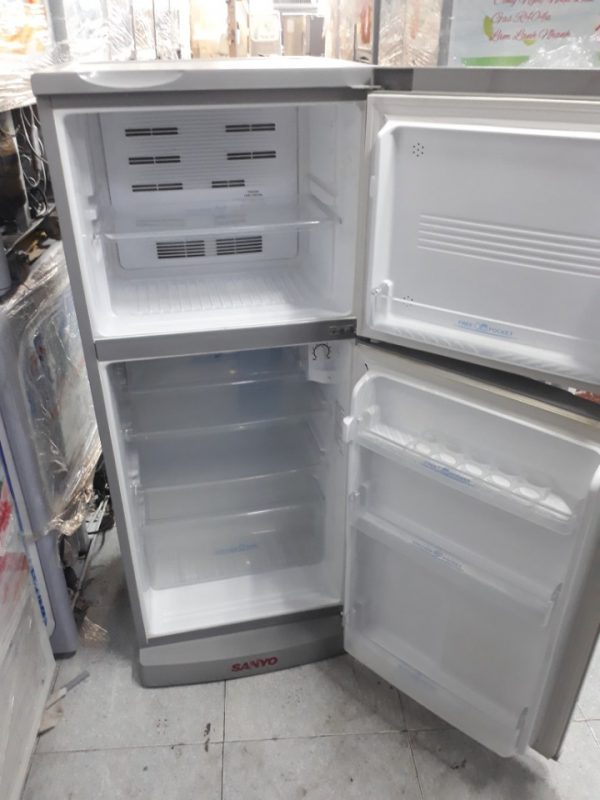 Tủ lạnh Sanyo SR-S185PN(SN) 180 lít