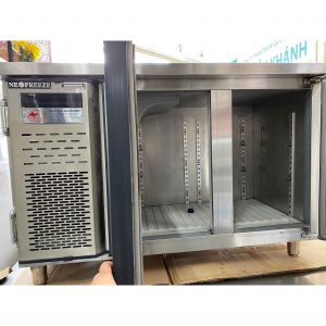 Bàn đông inox Neo Freezer EK184 1m2
